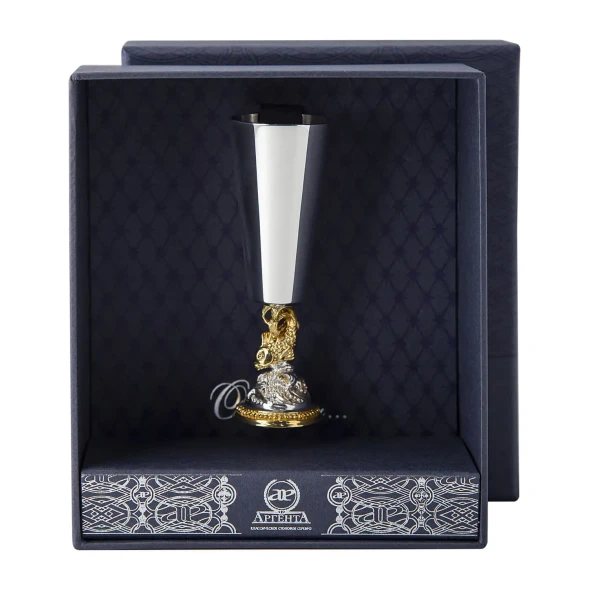 577РМ00802 Серебряная рюмка «Золотая рыбка» с золочением