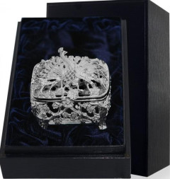 Серебряная шкатулка «Павлин» с чернением