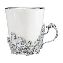 Серебряный подстаканник с чайной чашкой «Куница» с чернением